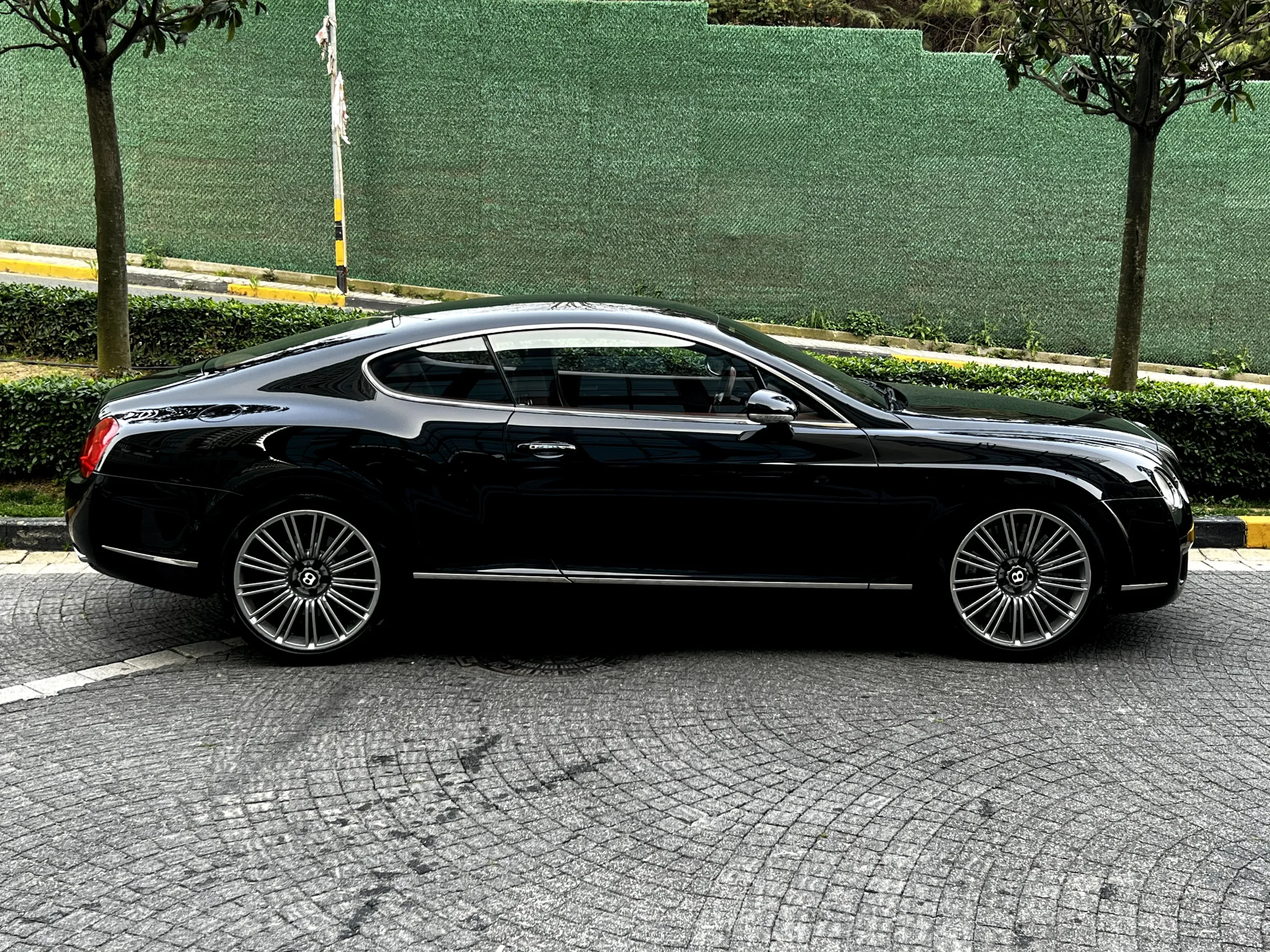 BENTLEY CONTINENTAL GT SPEED W12