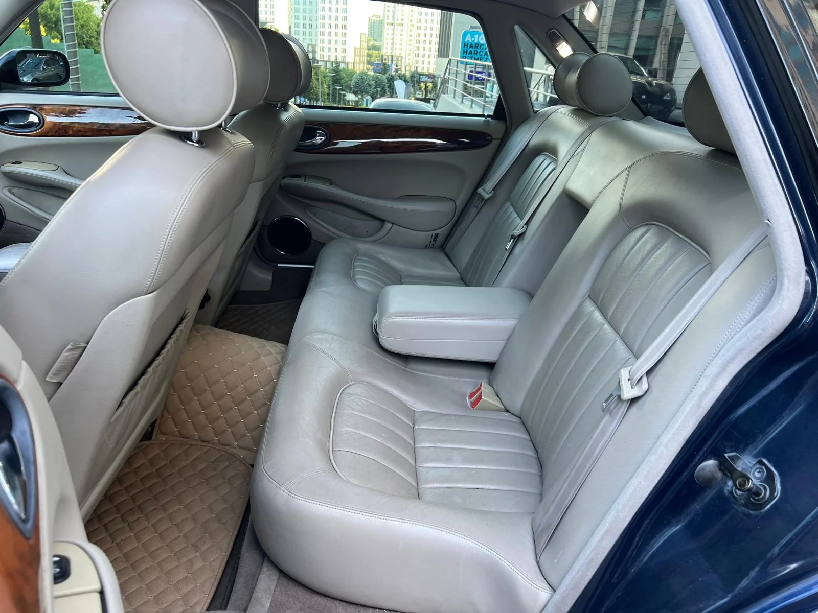 1998 JAGUAR XJ8 3.2 OTOMATIK V8