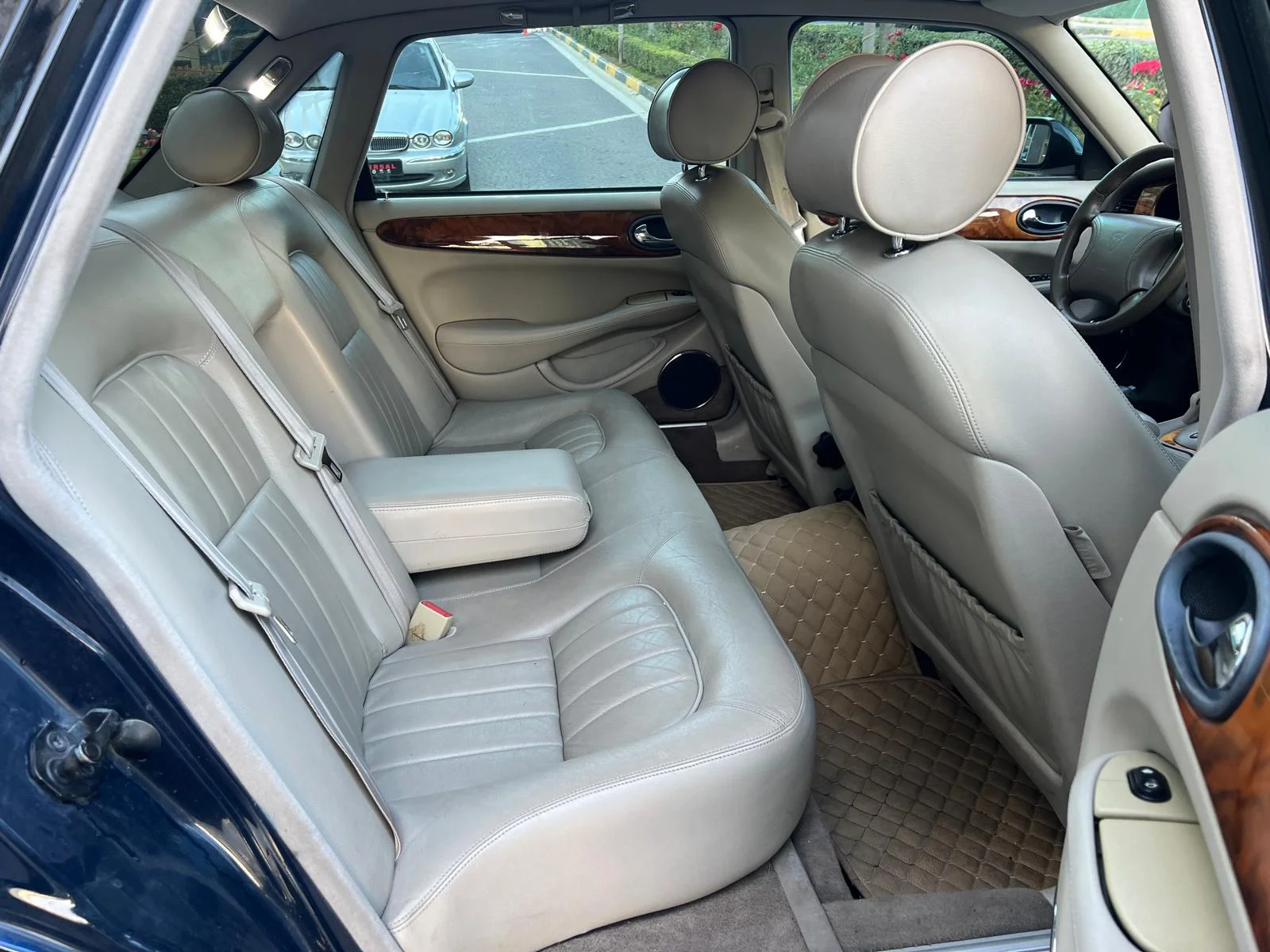 1998 JAGUAR XJ8 3.2 OTOMATIK V8