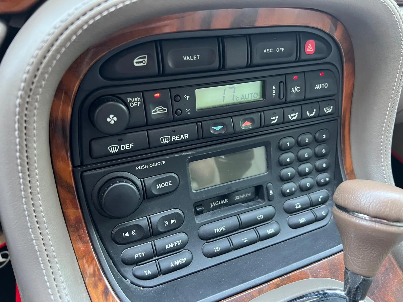 1998 JAGUAR XJ8 3.2 OTOMATIK V8