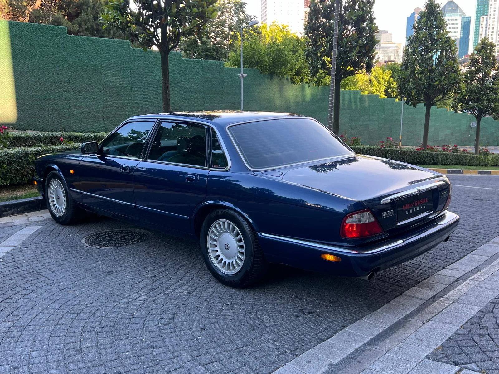 1998 JAGUAR XJ8 3.2 OTOMATIK V8
