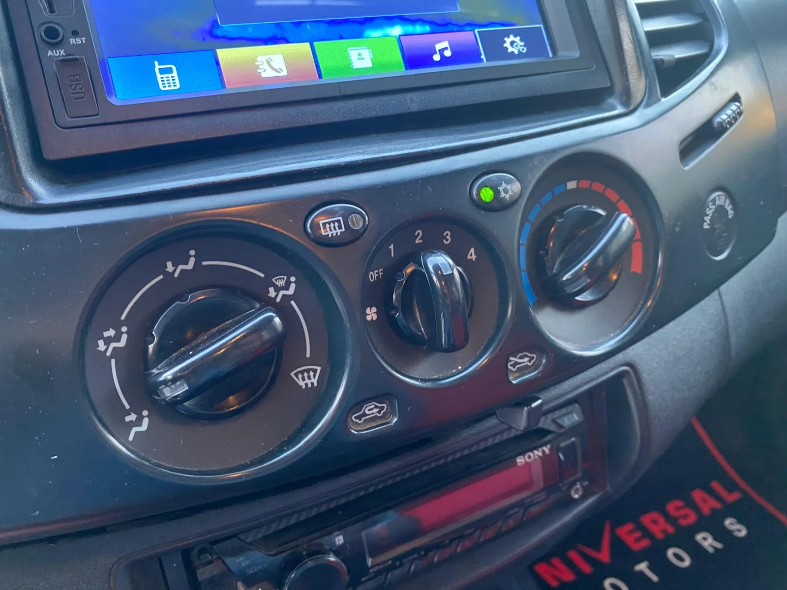 2014 L 200 2.5 TDI 4×4 INVITE