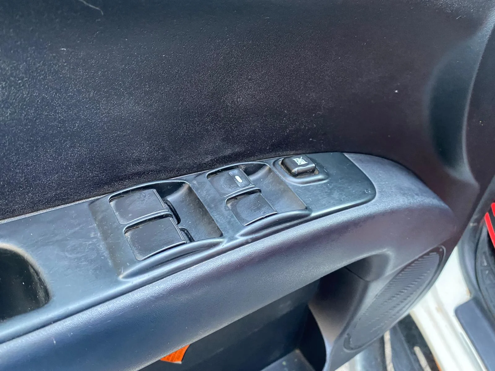 2014 L 200 2.5 TDI 4×4 INVITE