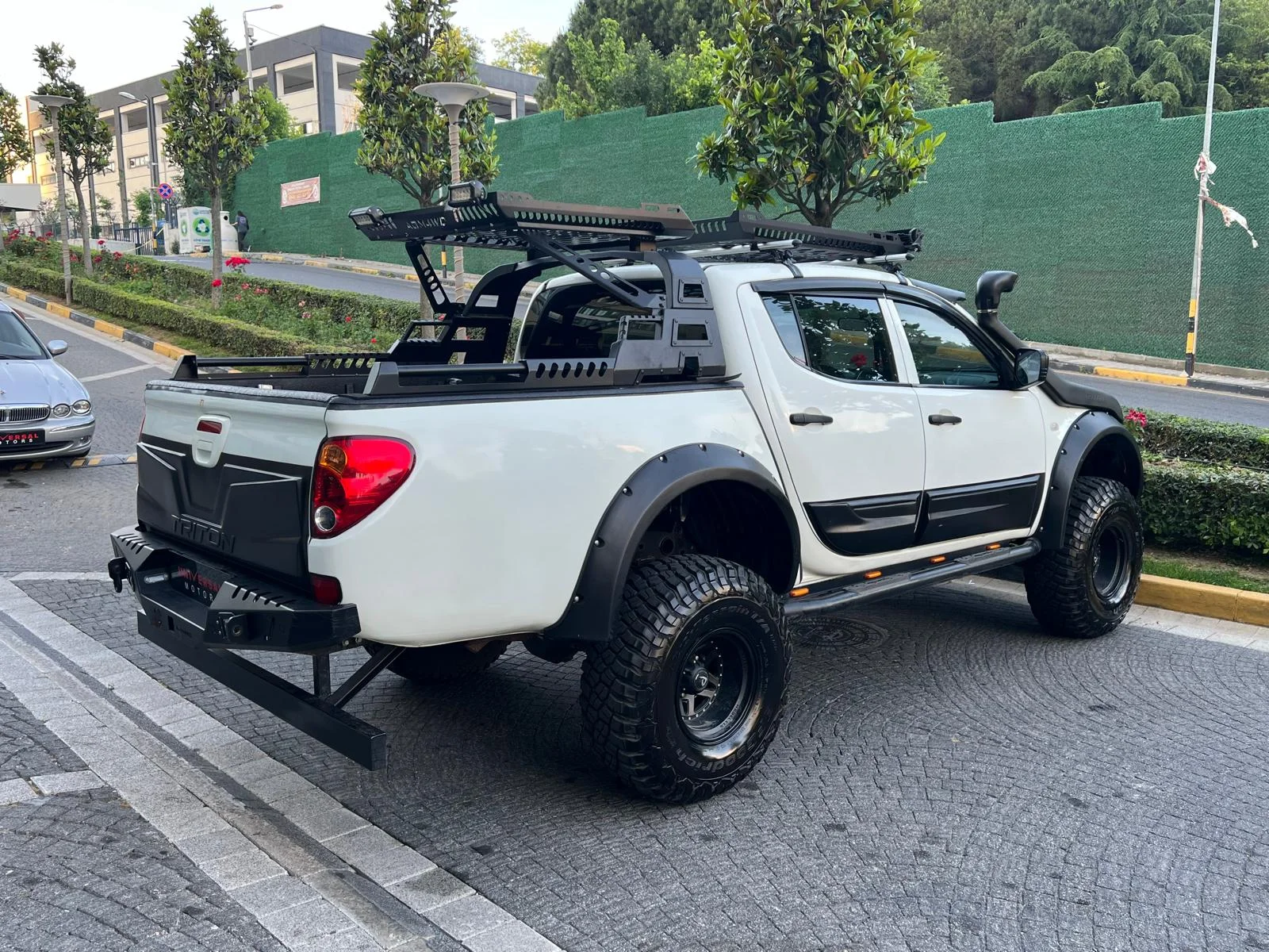 2014 L 200 2.5 TDI 4×4 INVITE