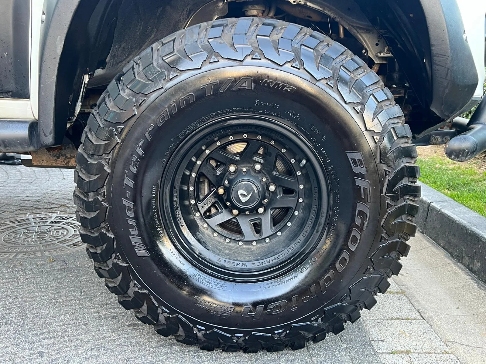 2014 L 200 2.5 TDI 4×4 INVITE