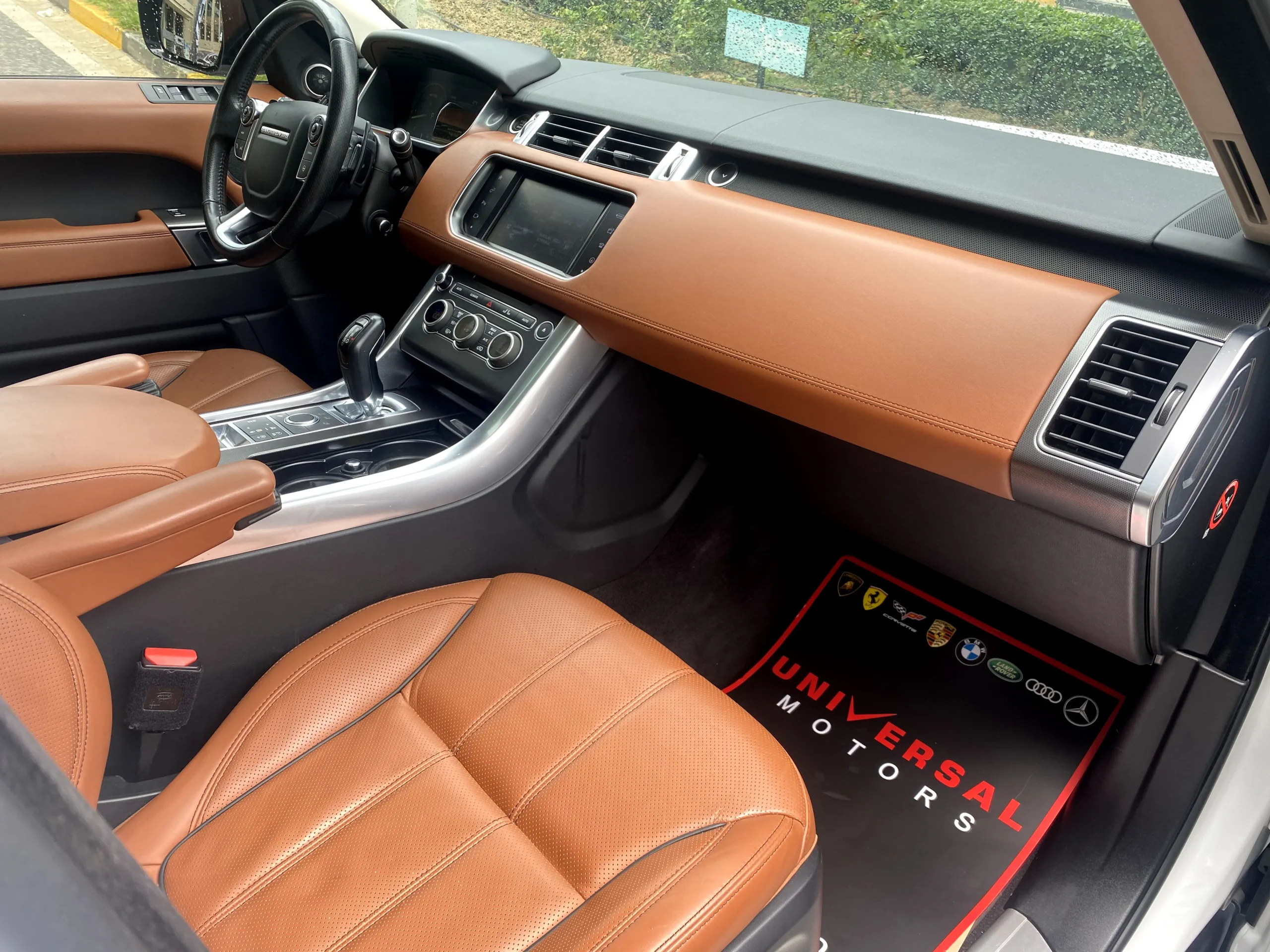 LAND ROVER SPORT 3.0 SDV6 HSE DYNAMIC