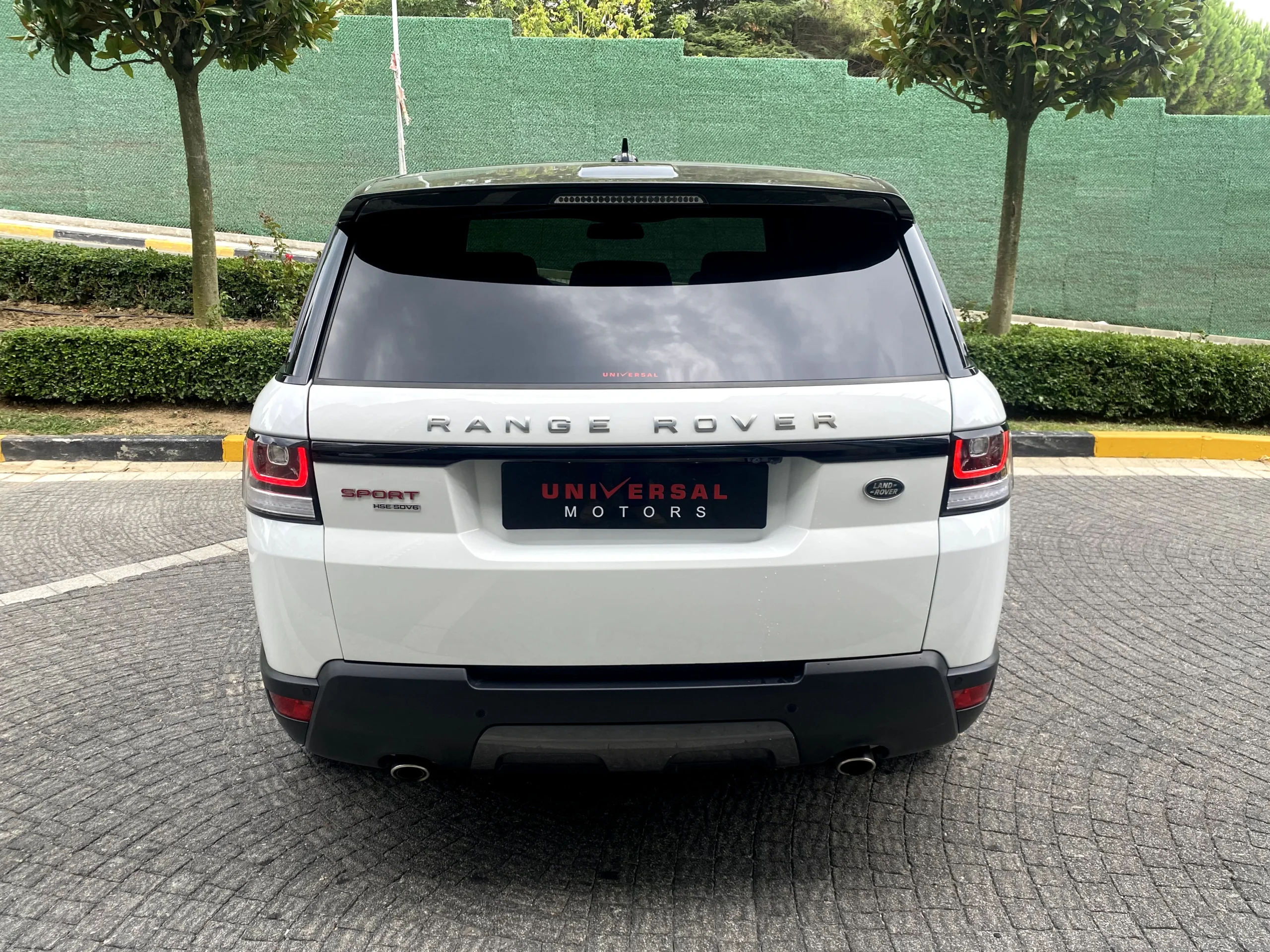 LAND ROVER SPORT 3.0 SDV6 HSE DYNAMIC