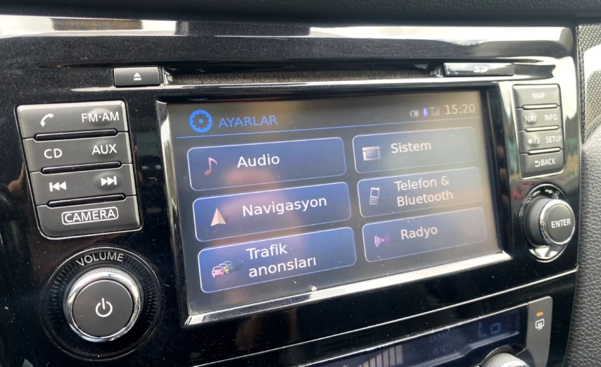 NISSAN X-TRAIL 1.6 DCI PLATINUM PREMIUM