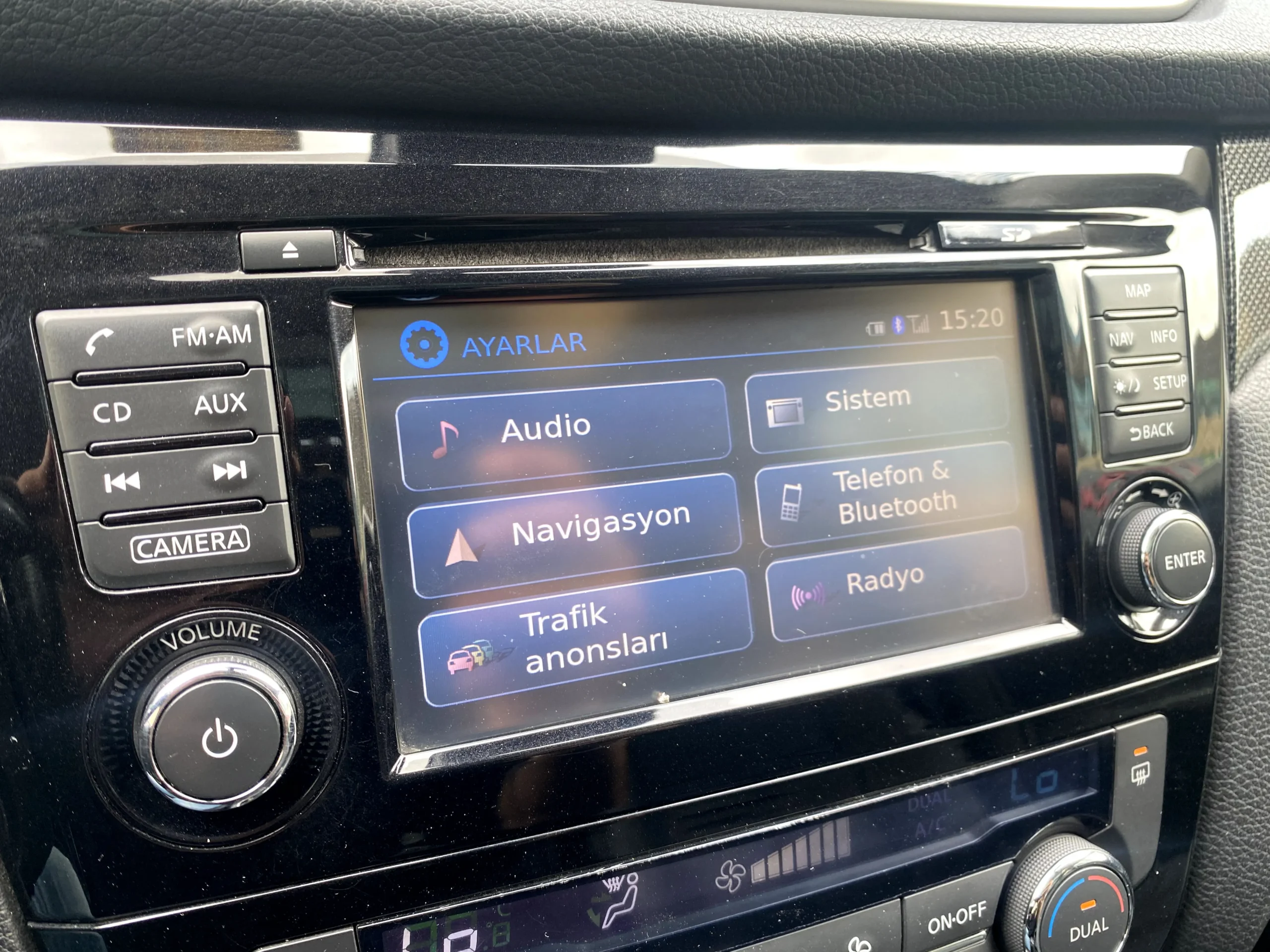 NISSAN X-TRAIL 1.6 DCI PLATINUM PREMIUM