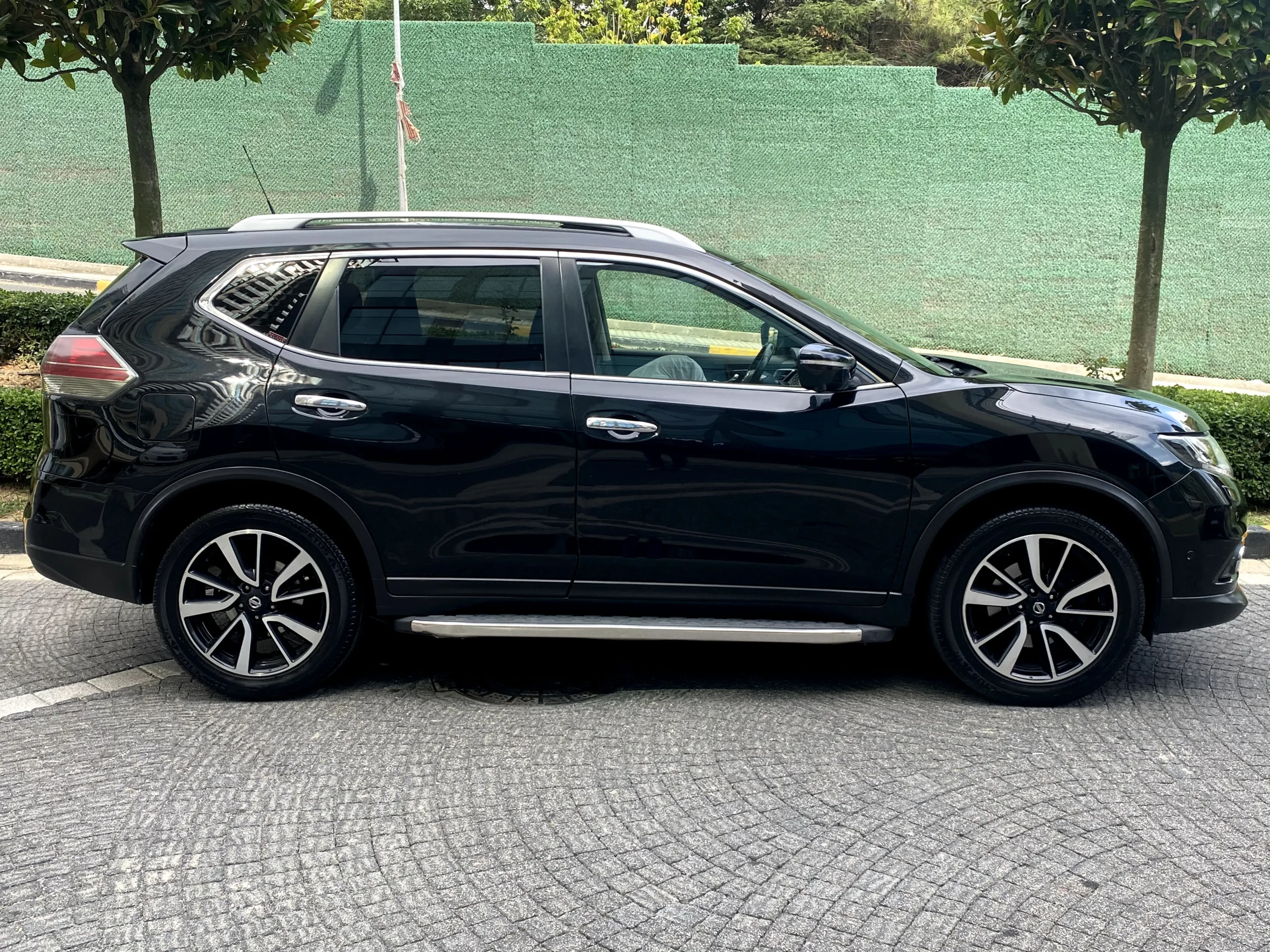 NISSAN X-TRAIL 1.6 DCI PLATINUM PREMIUM