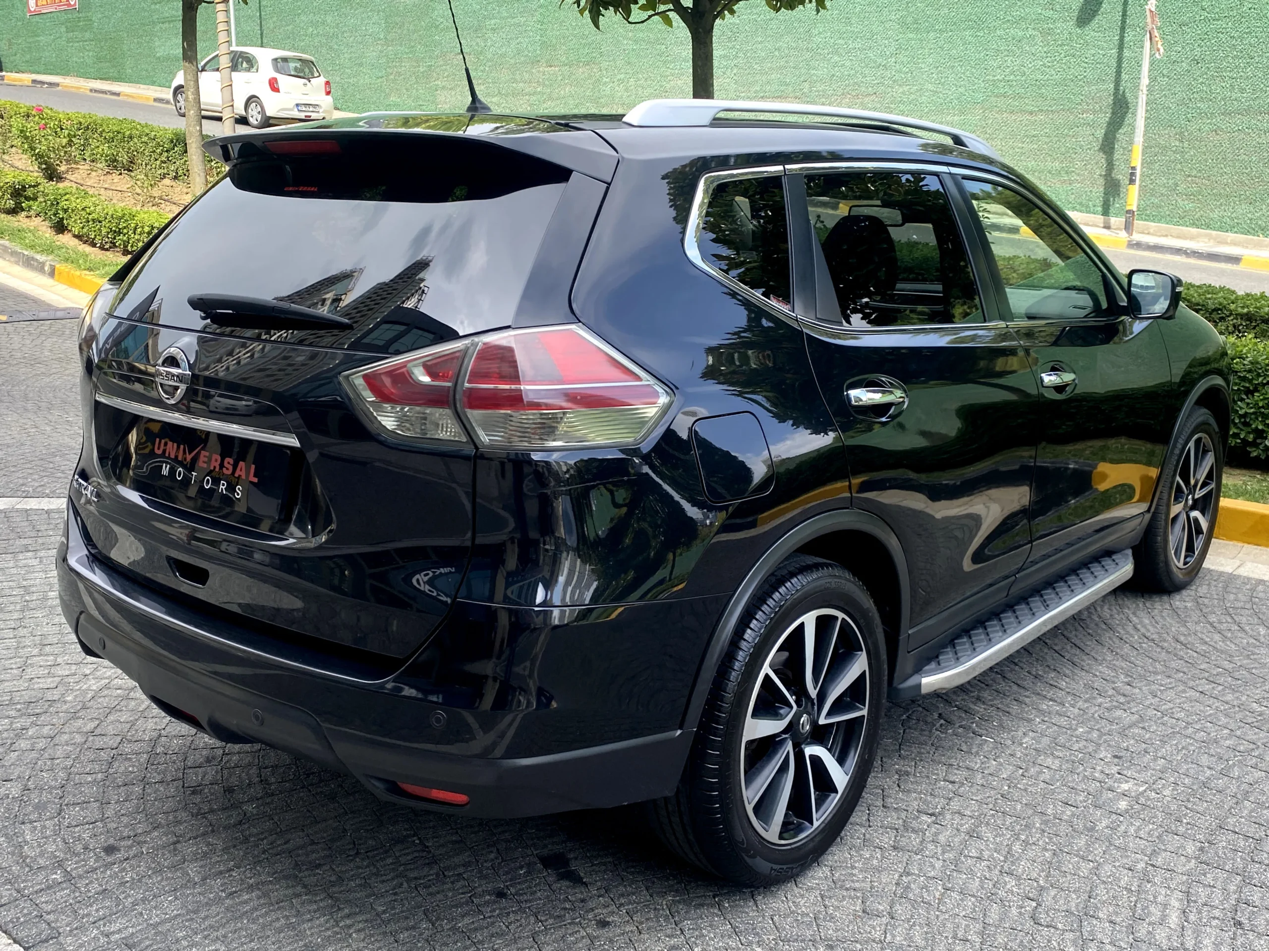 NISSAN X-TRAIL 1.6 DCI PLATINUM PREMIUM