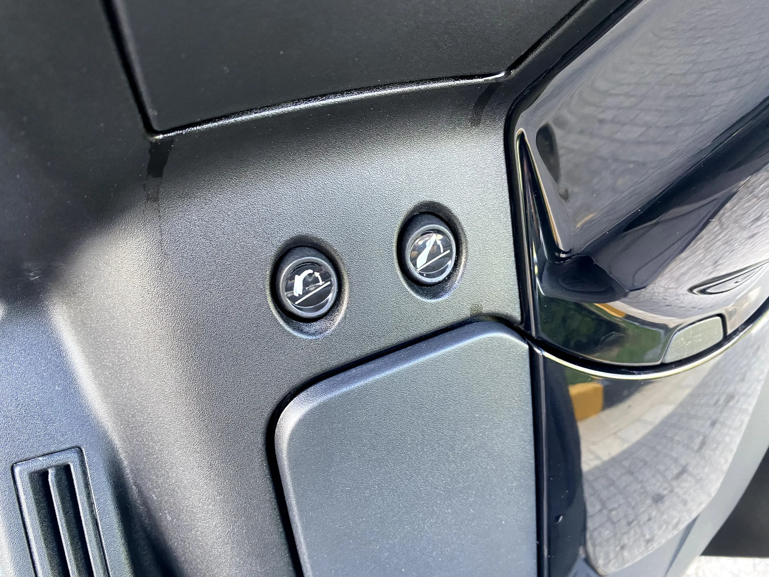 PEUGEOT METROPOLIS SW 400