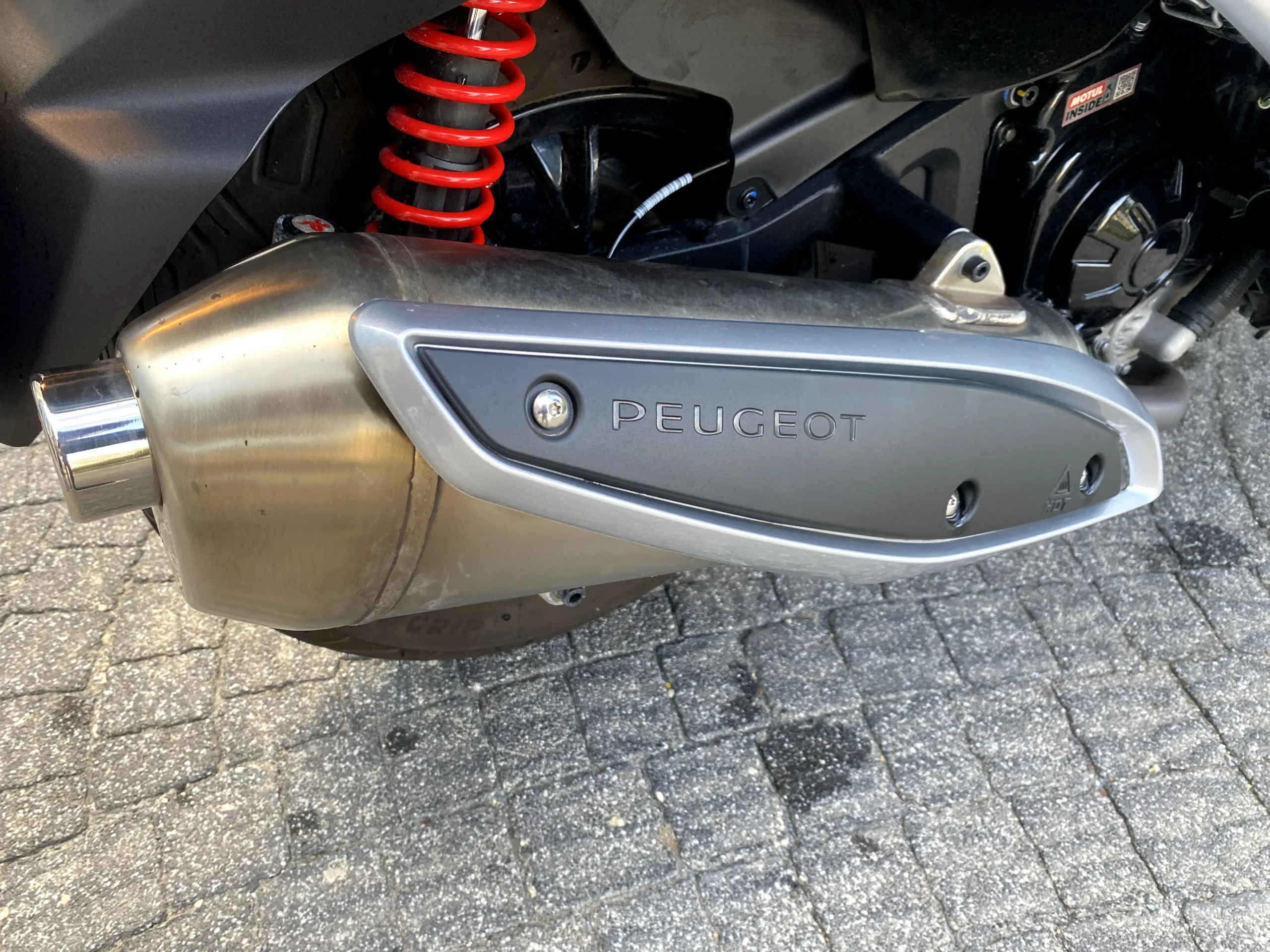 PEUGEOT METROPOLIS SW 400