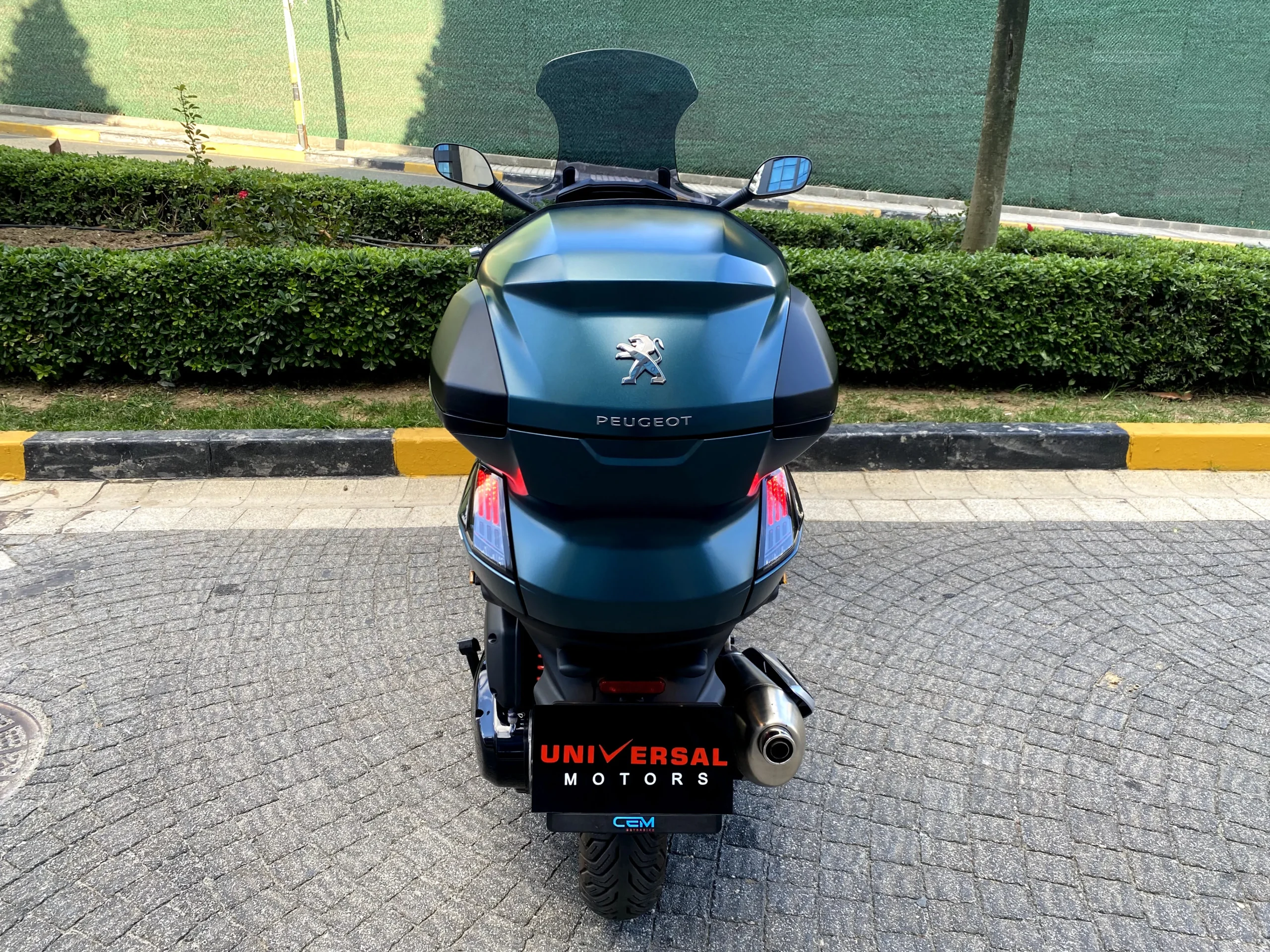 PEUGEOT METROPOLIS SW 400