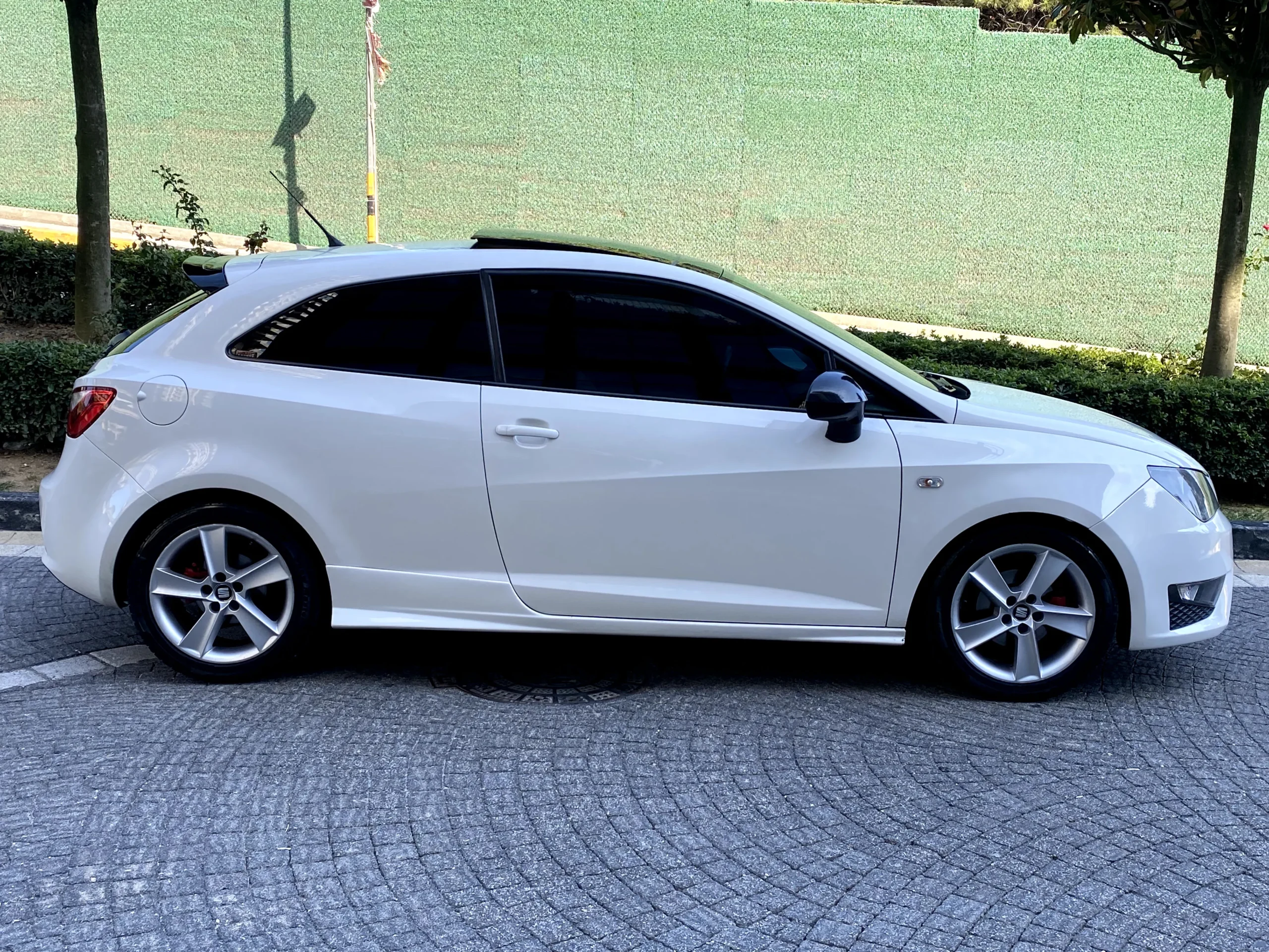 SEAT IBIZA SPORT COUPE FR 1.2 TSI DSG