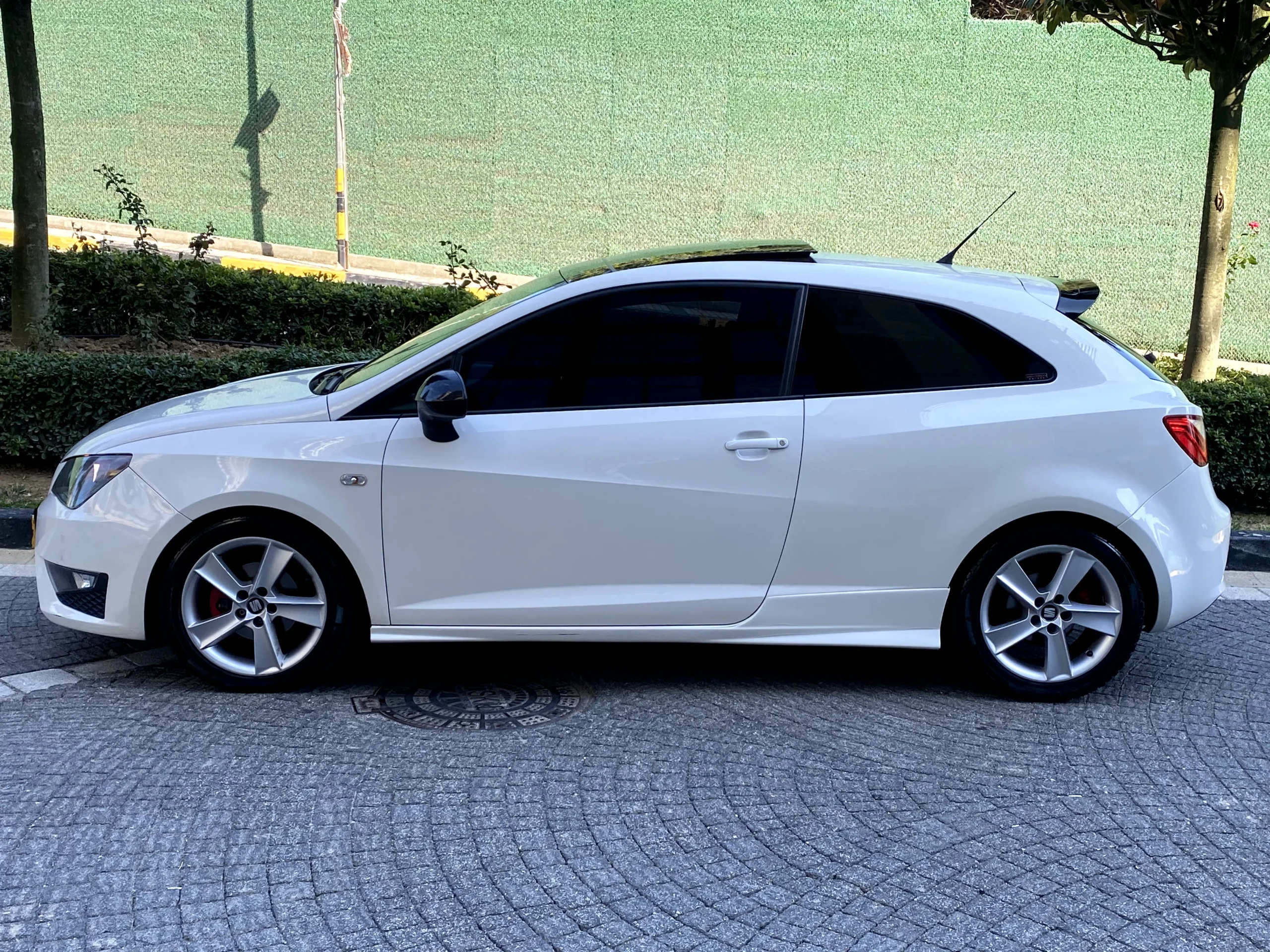 SEAT IBIZA SPORT COUPE FR 1.2 TSI DSG